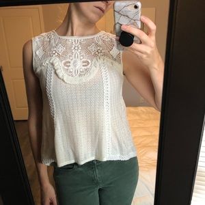 Flowy cream sleeveless top size M